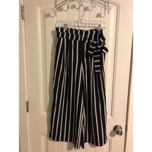 Altar’d State cropped pants